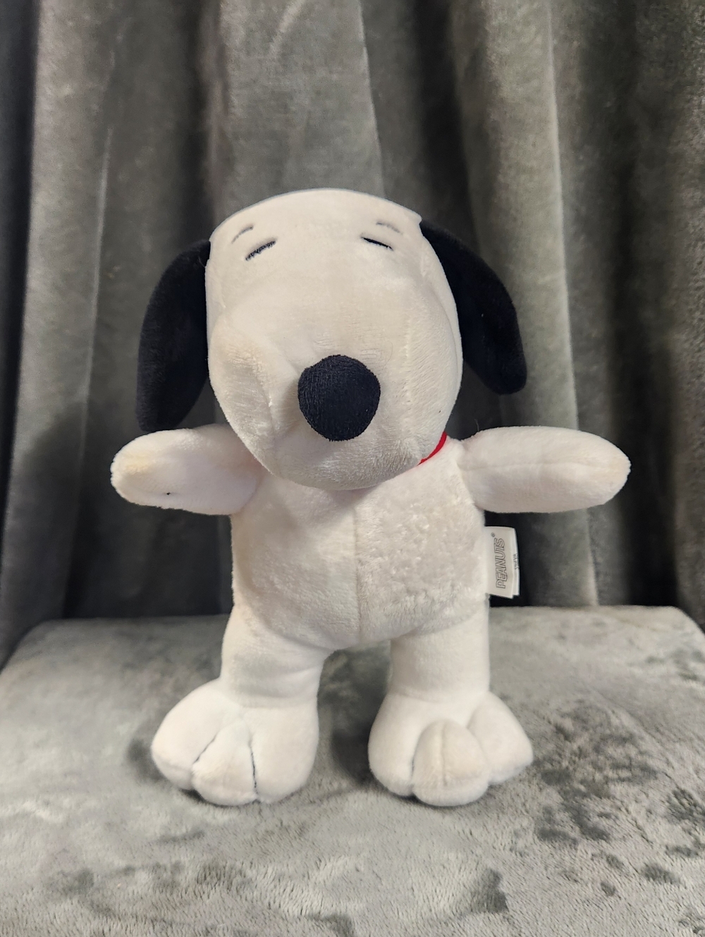 Peanuts Snoopy Plush Dog Toy - White and Black
